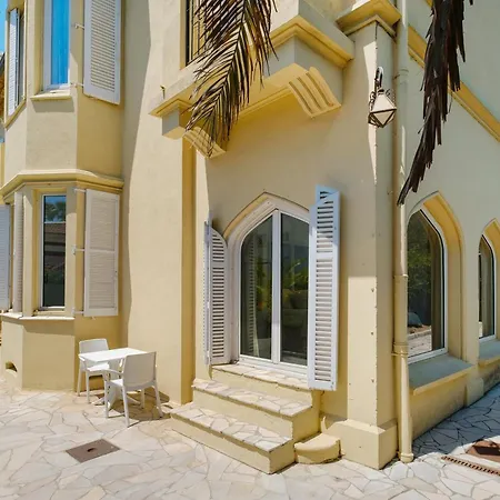 Appartement Grand 2 *